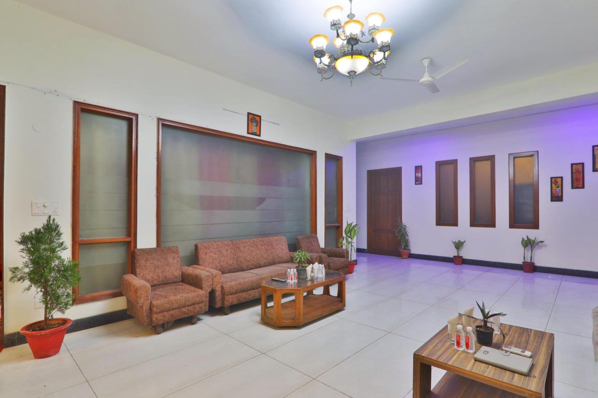 Tokyo 1 Hotel Lucknow