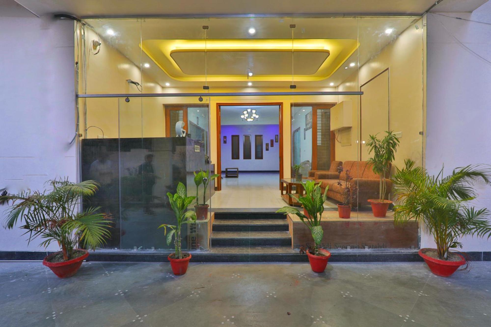 Tokyo 1 3* Lucknow
